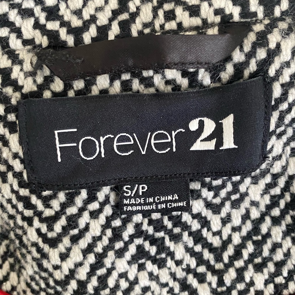 Forever 21 nice thick coat with lining